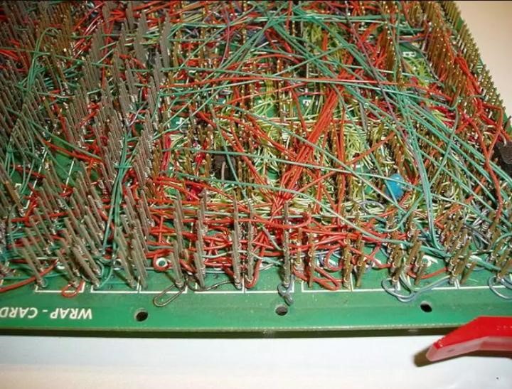 Z80計算機的繞線背板